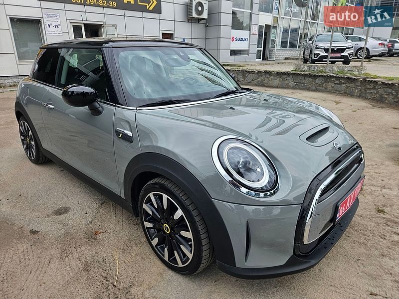 Хэтчбек MINI Cooper 2021 в Житомире