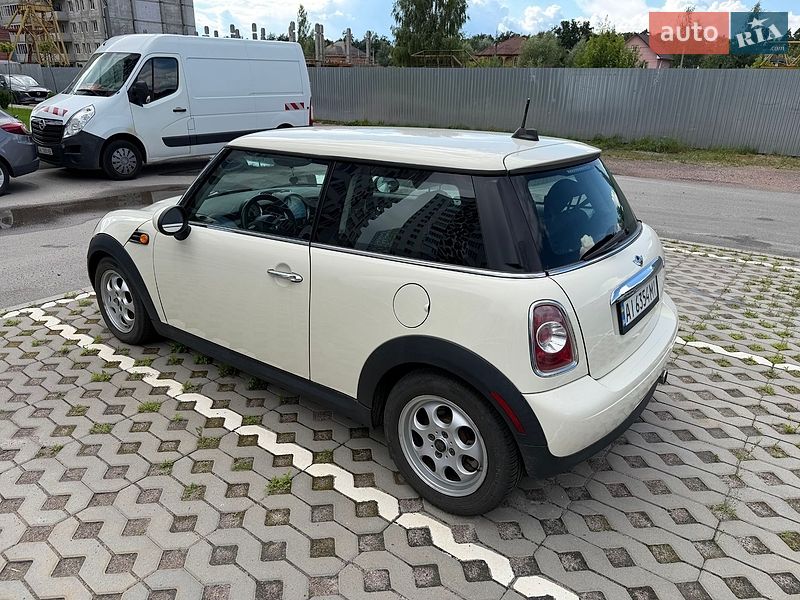 Хетчбек MINI Cooper 2012 в Броварах