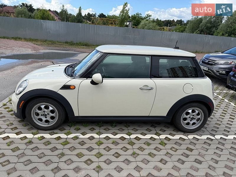 Хетчбек MINI Cooper 2012 в Броварах