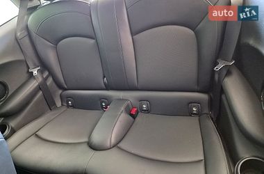 Хэтчбек MINI Cooper 2016 в Городке