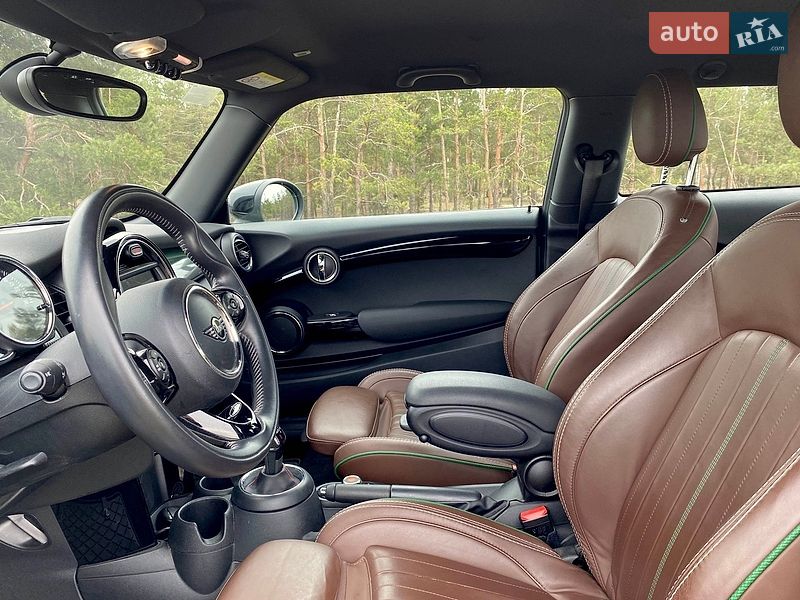 Хэтчбек MINI Cooper 2019 в Киеве фото 6 Хэтчбек MINI Cooper 2019 в Киеве