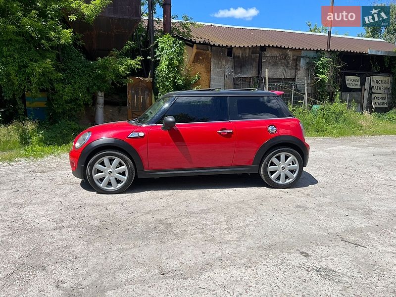 Хетчбек MINI Cooper 2008 в Києві фото 8 Хетчбек MINI Cooper 2008 в Києві