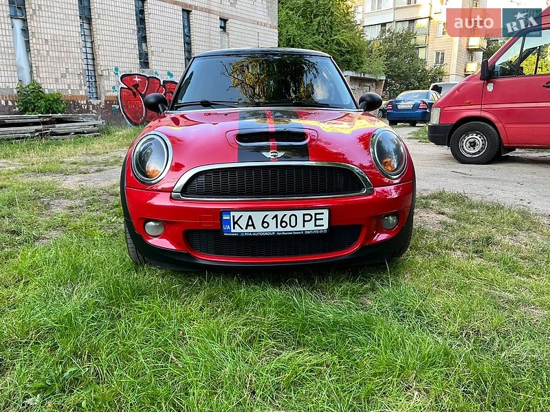 Хетчбек MINI Cooper 2008 в Києві фото 14 Хетчбек MINI Cooper 2008 в Києві