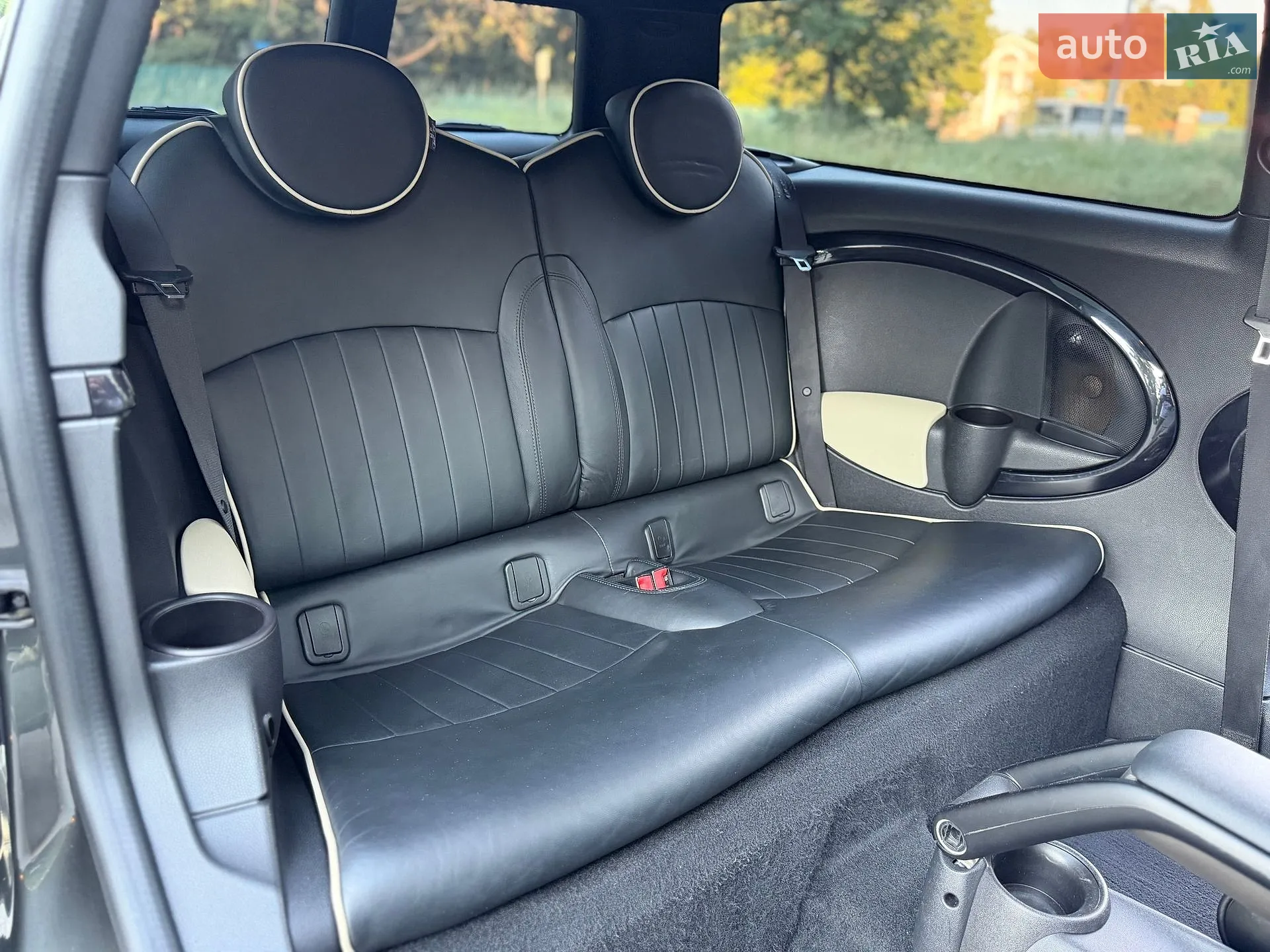 2010 MINI Cooper - мініатюра 53