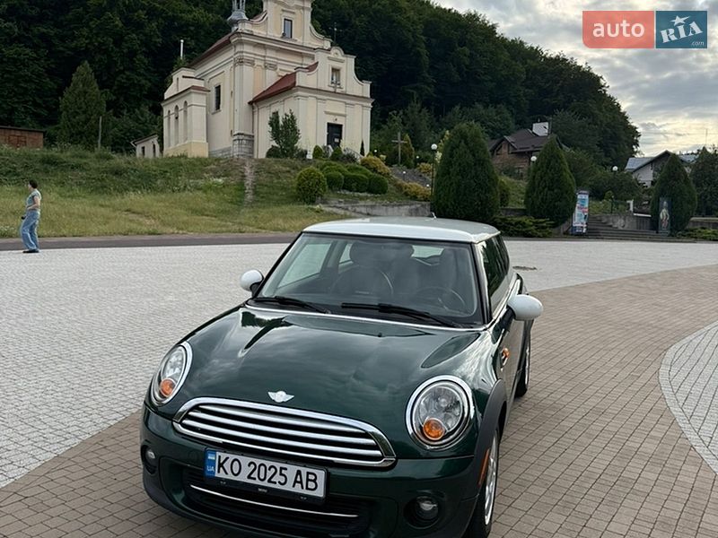 MINI Cooper 2013