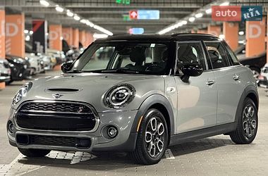 Хэтчбек MINI Cooper 2020 в Киеве
