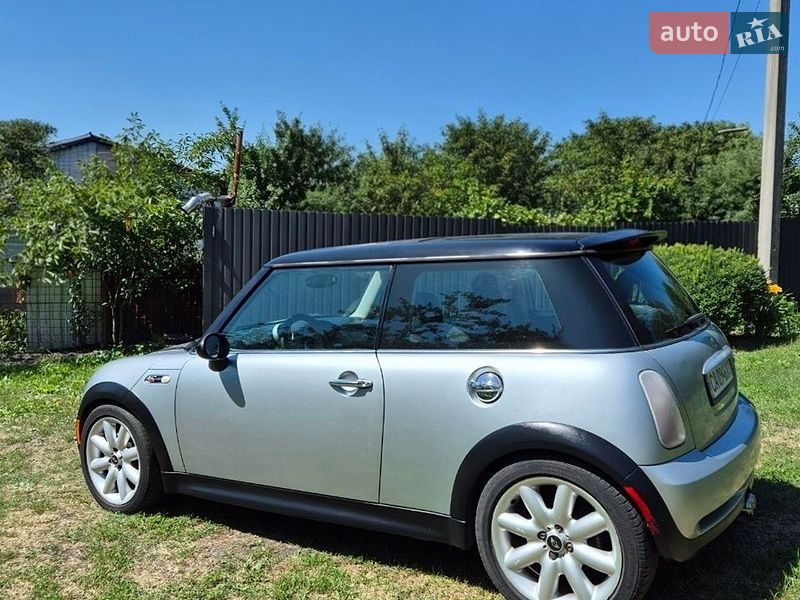 Хэтчбек MINI Cooper 2002 в Черкассах