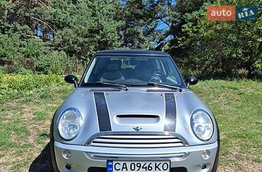 Хэтчбек MINI Cooper 2002 в Черкассах