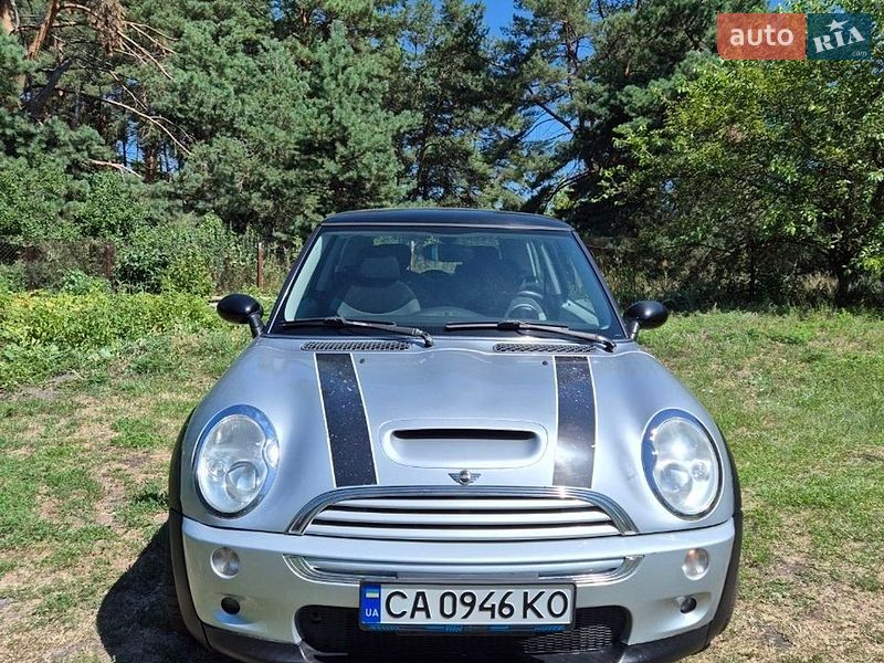 Хэтчбек MINI Cooper 2002 в Черкассах