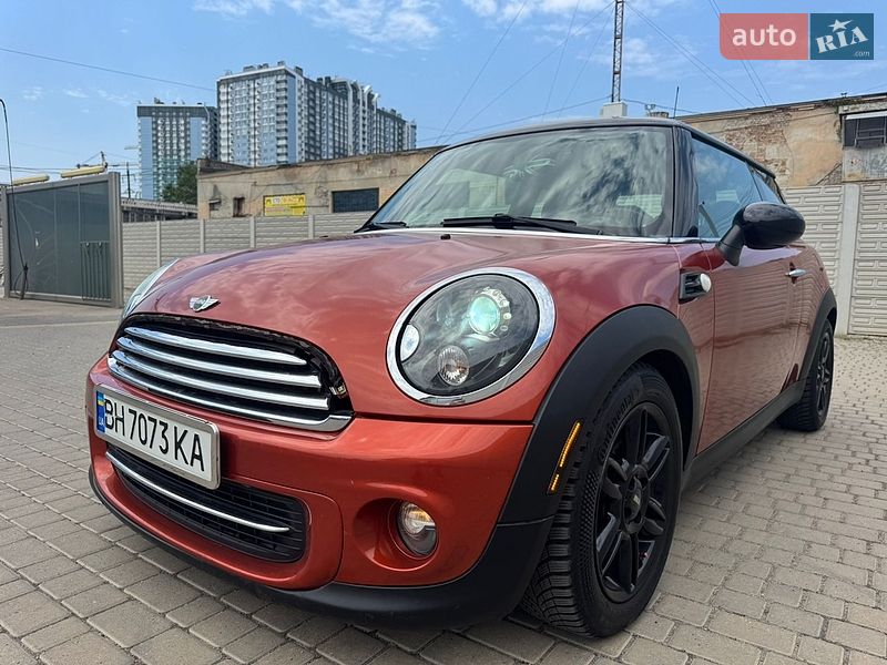 MINI Cooper 2012