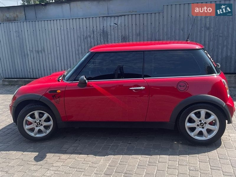 Хетчбек MINI Cooper 2001 в Києві