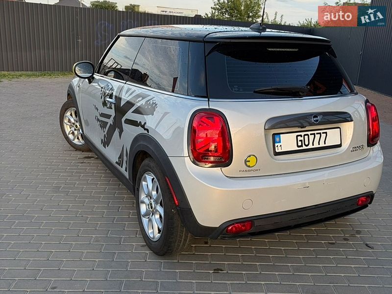 Хэтчбек MINI Cooper 2020 в Киеве