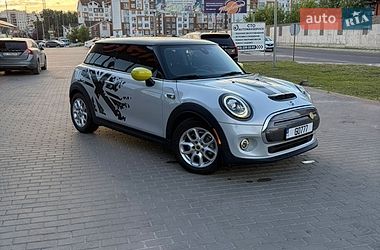 Хэтчбек MINI Cooper 2020 в Киеве