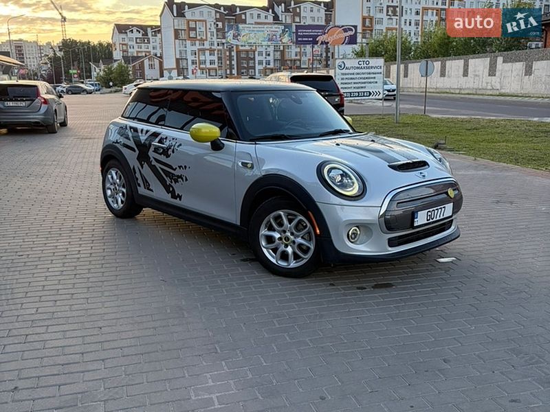 Хэтчбек MINI Cooper 2020 в Киеве