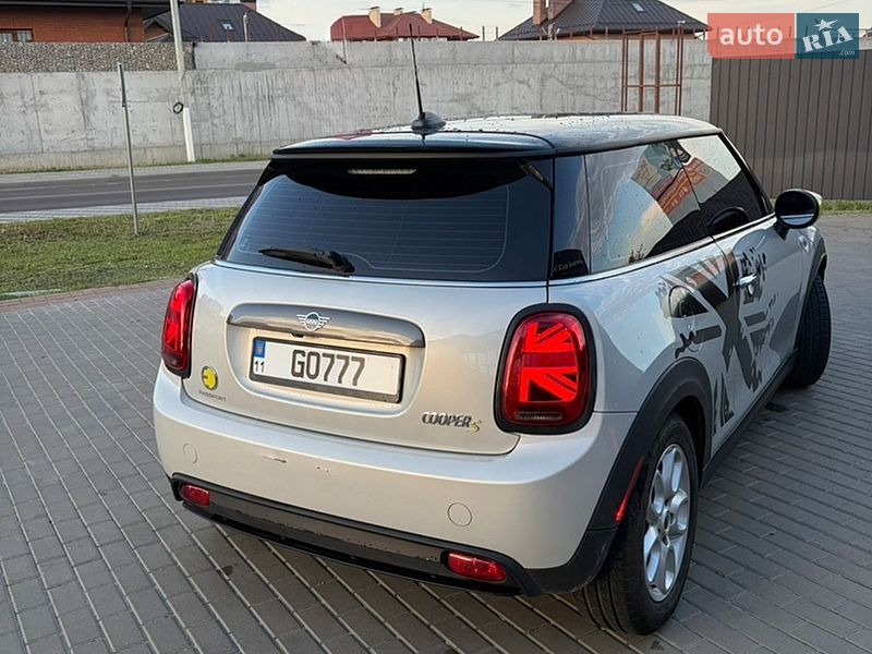 Хэтчбек MINI Cooper 2020 в Киеве