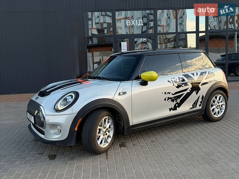 Хэтчбек MINI Cooper 2020 в Киеве