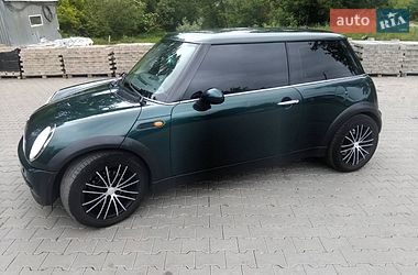 Хетчбек MINI Cooper 2002 в Дрогобичі