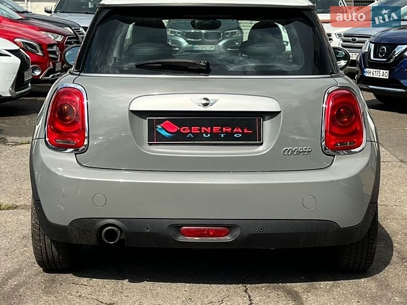 Хэтчбек MINI Cooper 2015 в Одессе