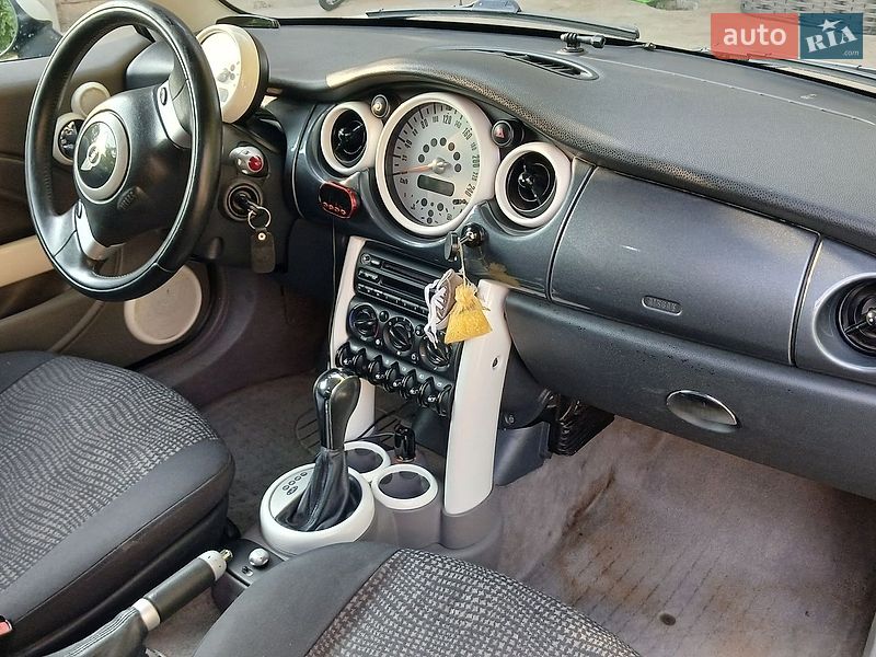 Хетчбек MINI Cooper 2003 в Бершаді фото 2 Хетчбек MINI Cooper 2003 в Бершаді