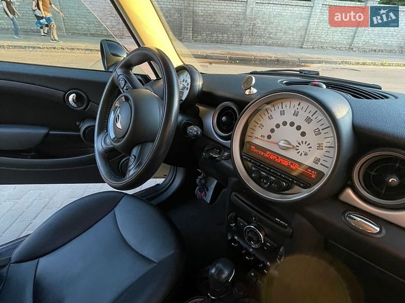 Хэтчбек MINI Cooper 2012 в Коломые