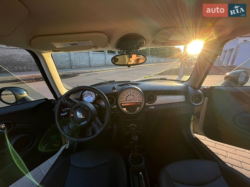 Хэтчбек MINI Cooper 2012 в Коломые
