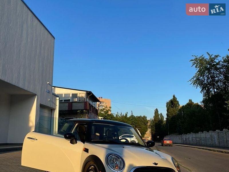 Хэтчбек MINI Cooper 2012 в Коломые