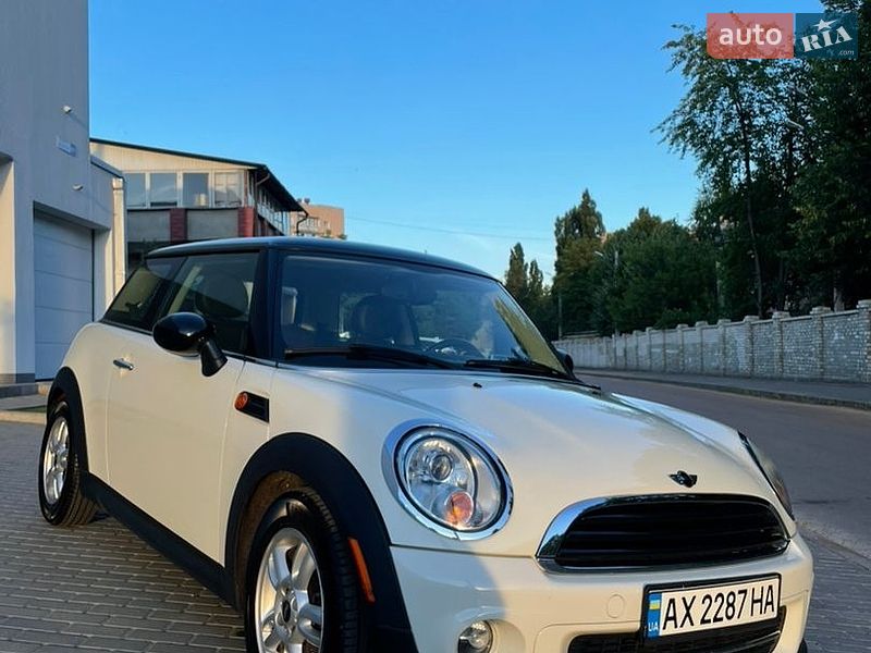 Хэтчбек MINI Cooper 2012 в Коломые