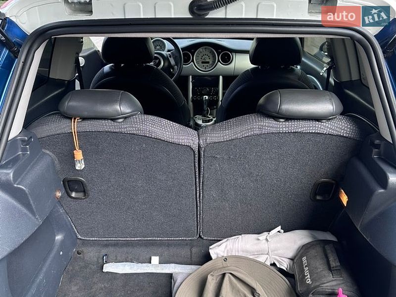 Хетчбек MINI Cooper 2002 в Києві