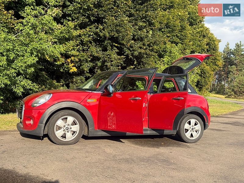Хетчбек MINI Cooper 2015 в Києві