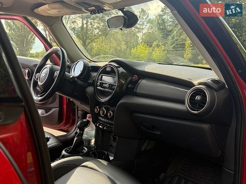 Хетчбек MINI Cooper 2015 в Києві