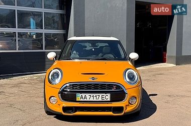 Хэтчбек MINI Cooper 2015 в Киеве