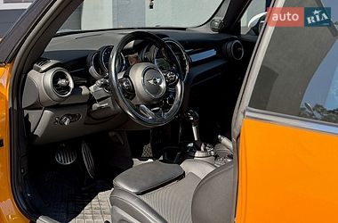 Хэтчбек MINI Cooper 2015 в Киеве