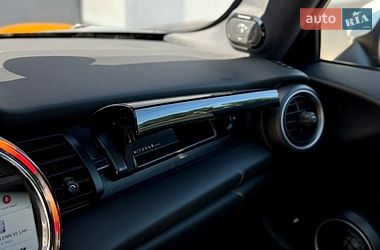 Хэтчбек MINI Cooper 2015 в Киеве