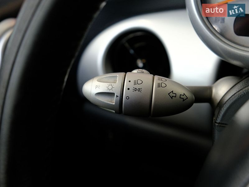 Хетчбек MINI Cooper 2004 в Одесі