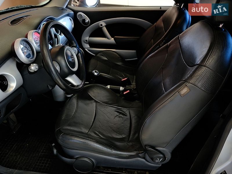 Хетчбек MINI Cooper 2004 в Одесі