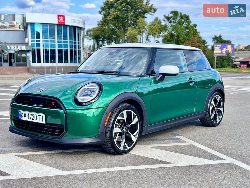 Хетчбек MINI Cooper 2024 в Києві