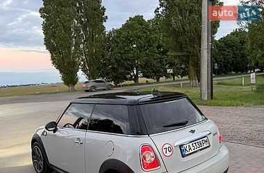 Хетчбек MINI Cooper 2011 в Києві