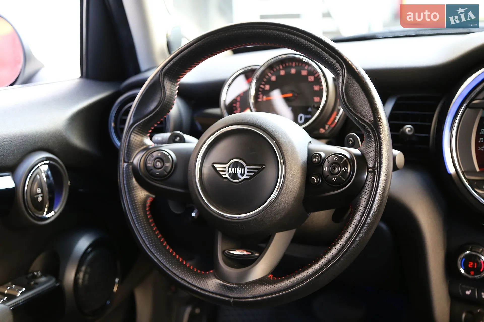 2018 MINI Cooper - мініатюра 16