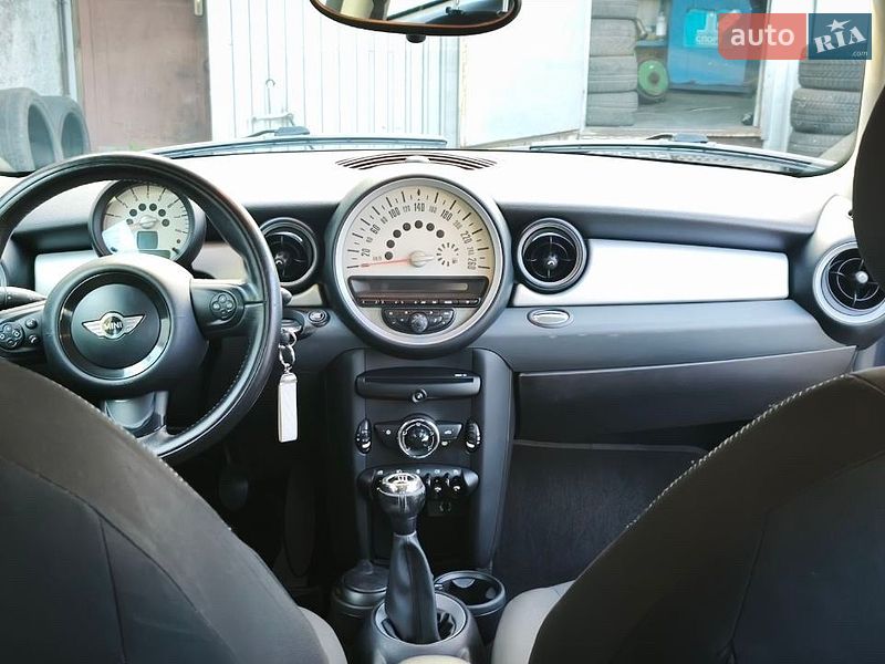 Хетчбек MINI Cooper 2012 в Києві фото 12 Хетчбек MINI Cooper 2012 в Києві