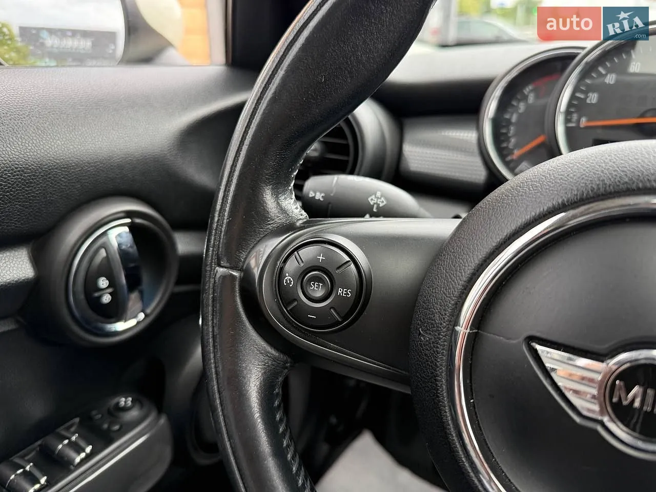 2014 MINI Cooper - мініатюра 24