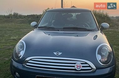 Хэтчбек MINI Cooper 2009 в Гоще