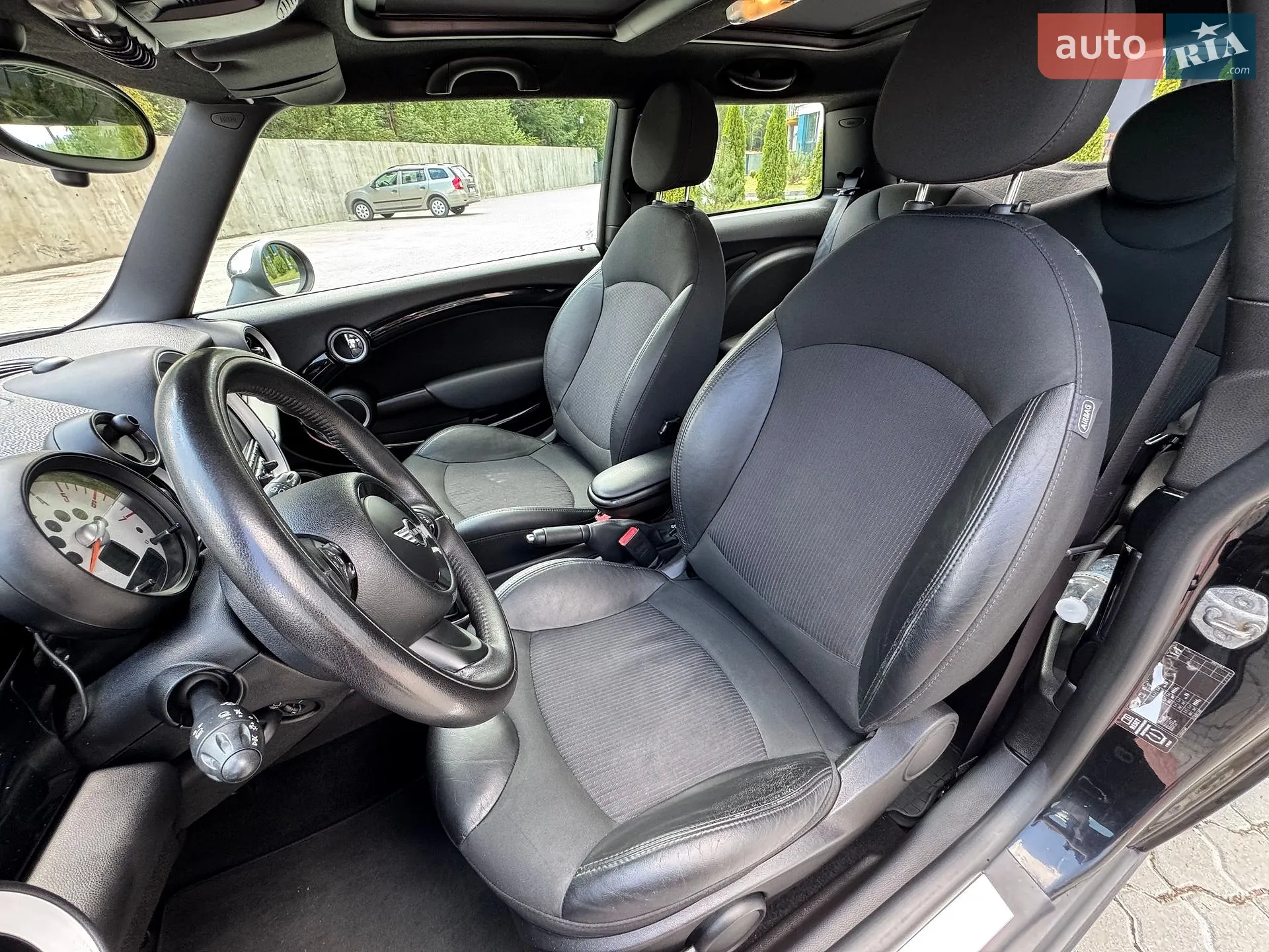 2013 MINI Cooper - мініатюра 38