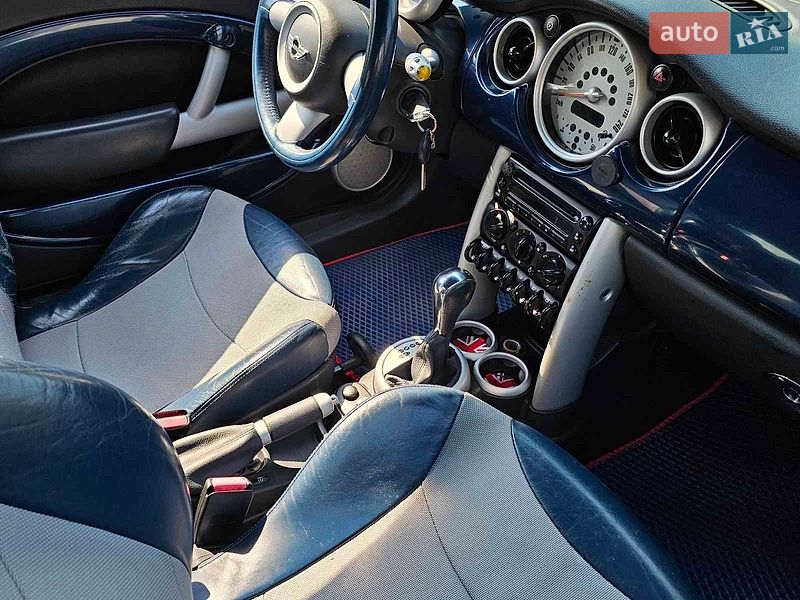 Хетчбек MINI Cooper 2006 в Києві
