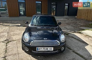 Хэтчбек MINI Cooper 2007 в Надворной
