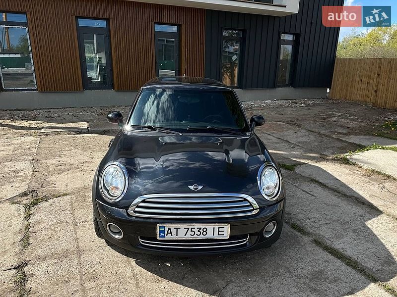 Хэтчбек MINI Cooper 2007 в Надворной