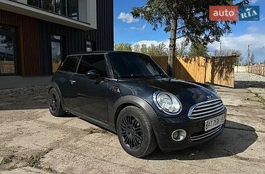 Хэтчбек MINI Cooper 2007 в Надворной