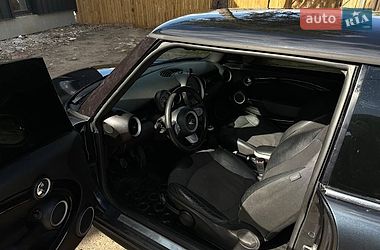 Хэтчбек MINI Cooper 2007 в Надворной