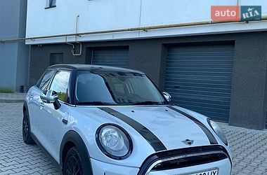 Хэтчбек MINI Cooper 2015 в Ивано-Франковске