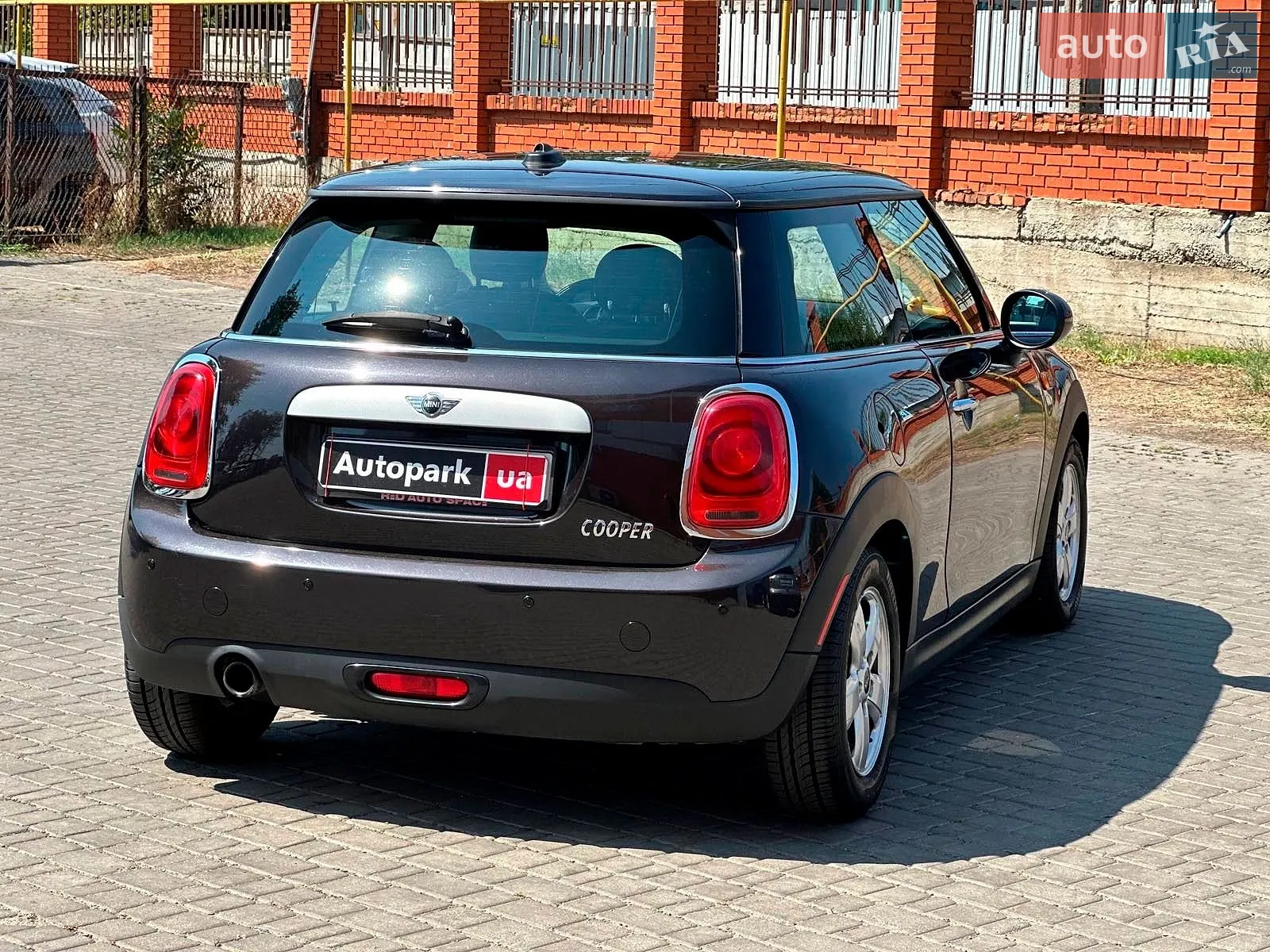 2015 MINI Cooper - мініатюра 10