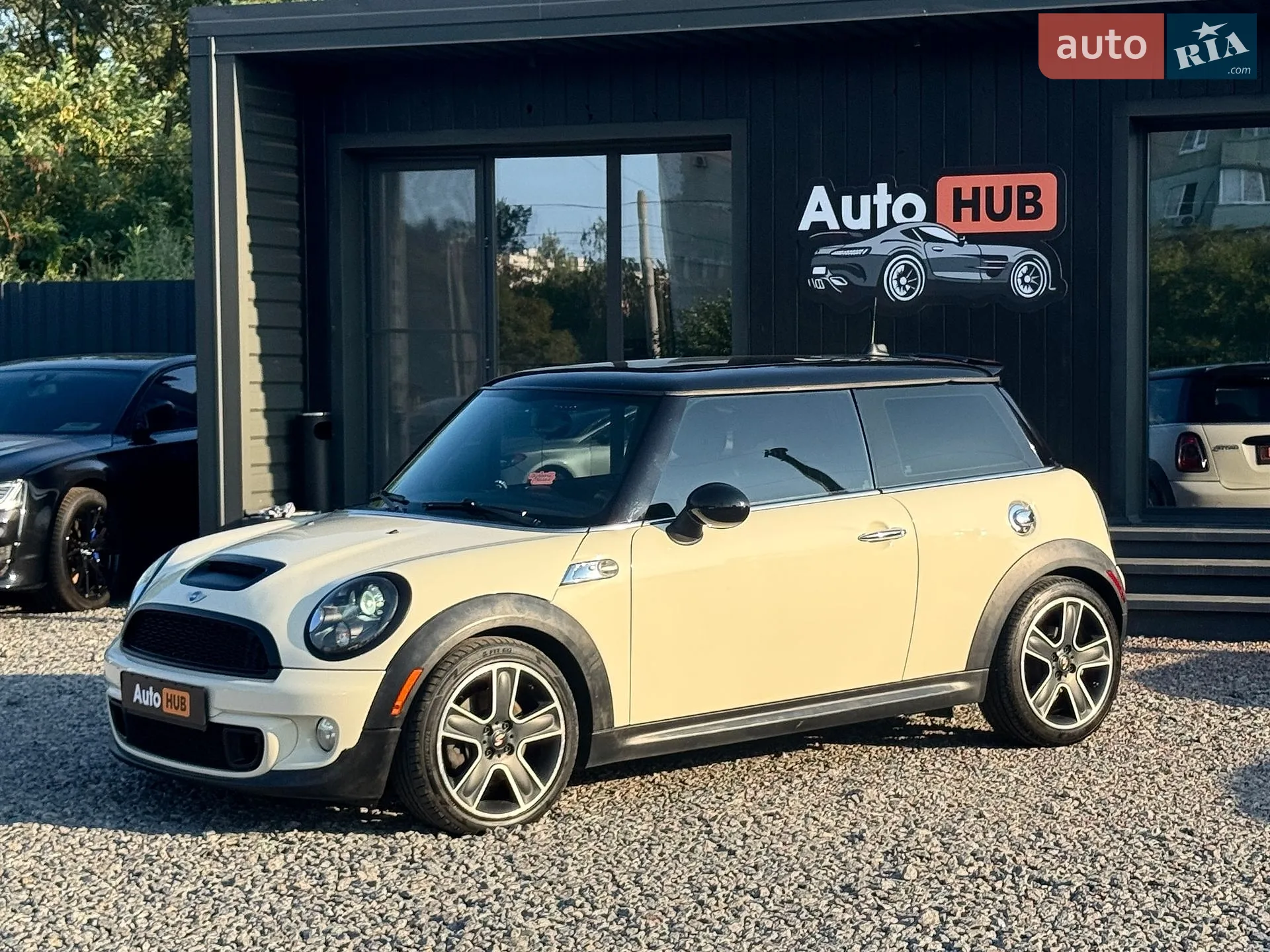 2012 MINI Cooper - мініатюра 2